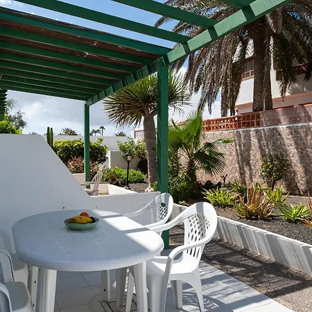 Apartment Homeforguest With Pool And Terrace 1 Min From The