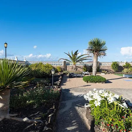 Homeforguest With Pool And Terrace 1 Min From The *